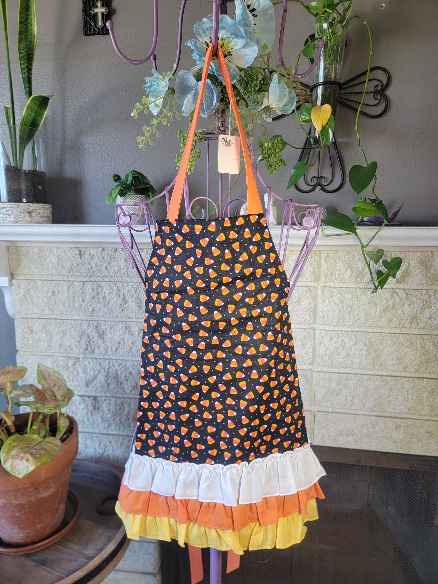 MORE children's aprons on CLEARANCE