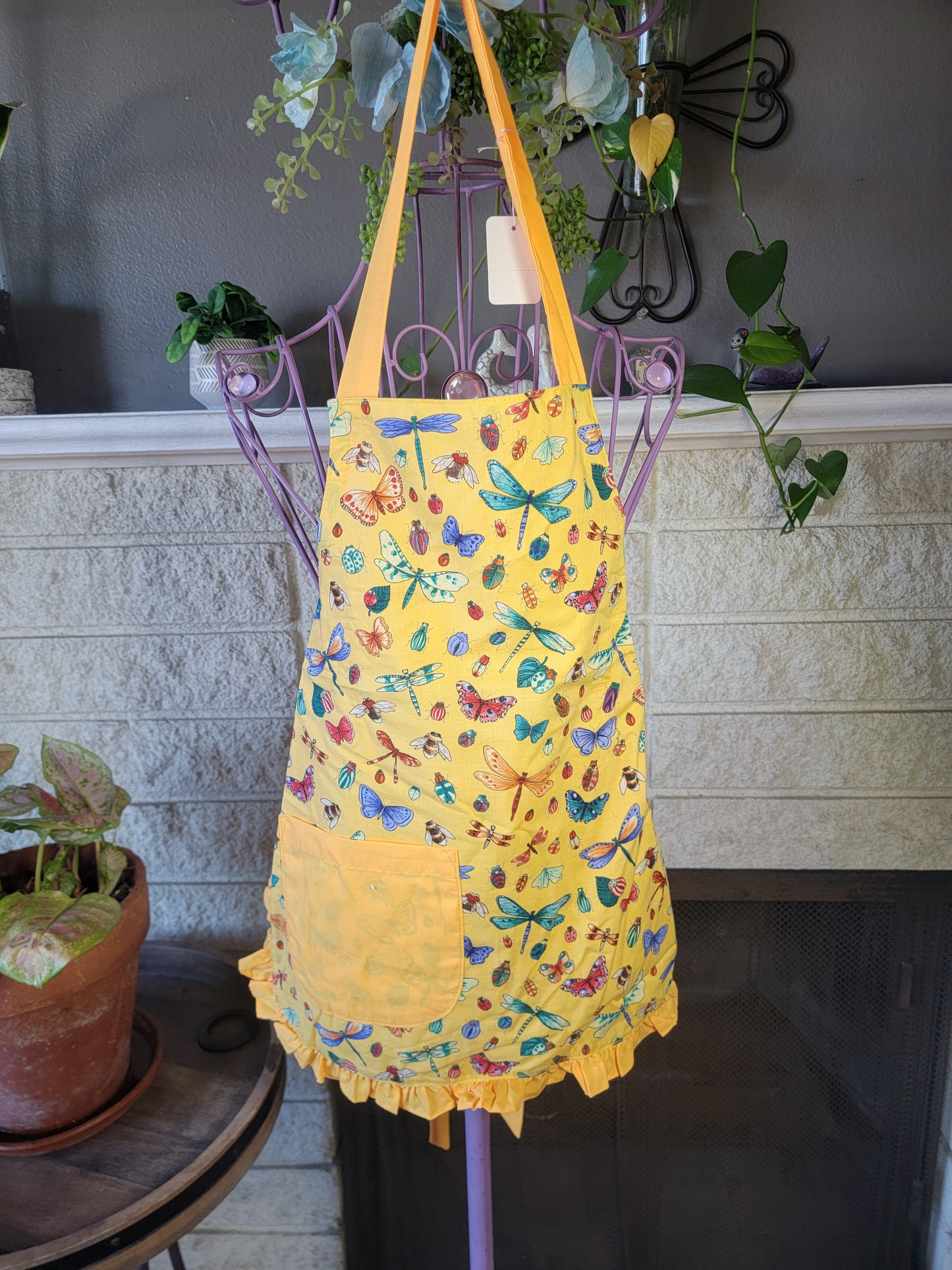 MORE children's aprons on CLEARANCE