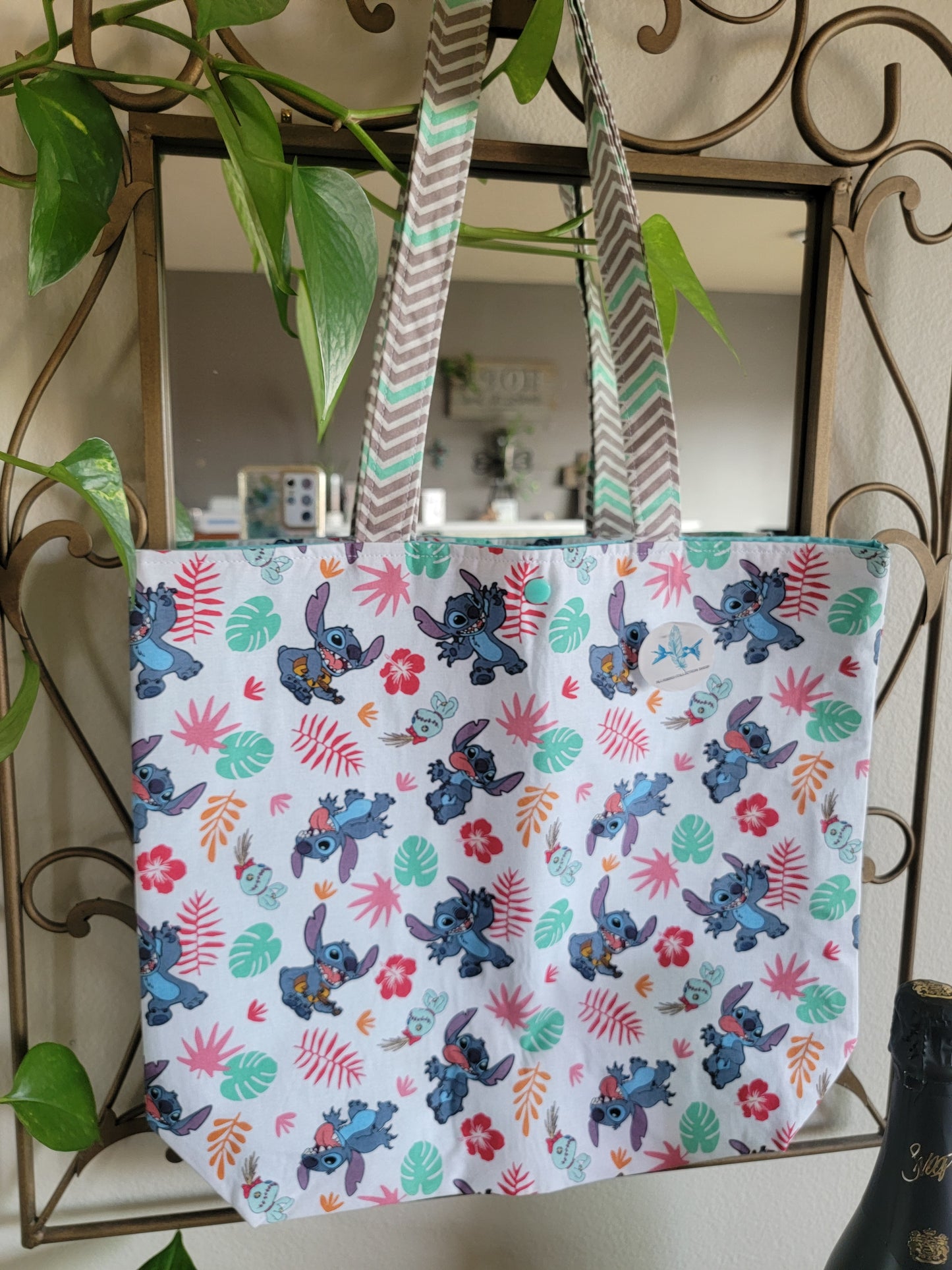 Stitch tote bag